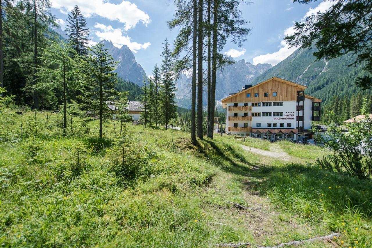 Hotel Dolomitenhof & Chalet Alte Post Sexten Eksteriør billede