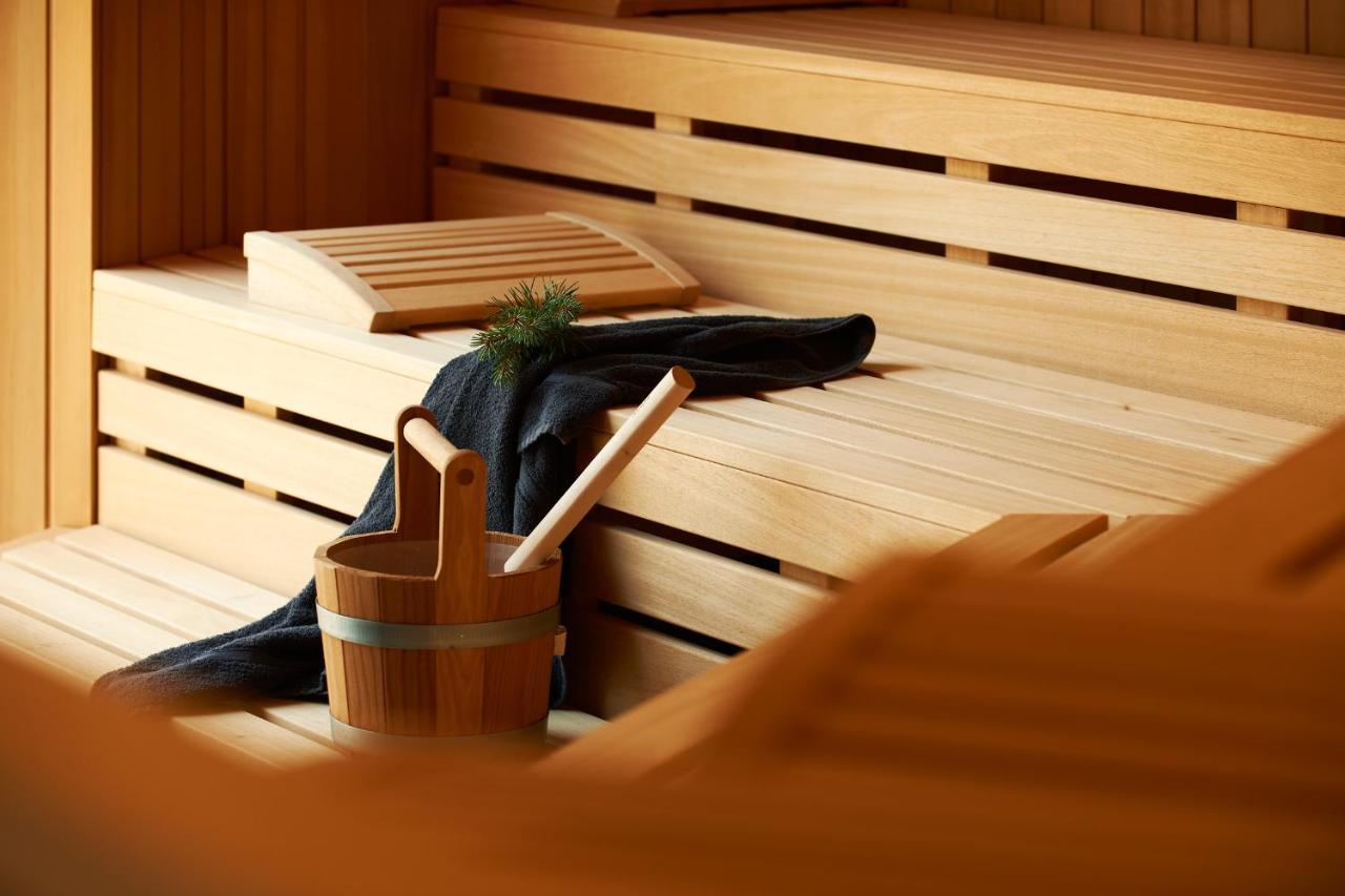 Hotel Dolomitenhof & Chalet Alte Post Sexten Eksteriør billede