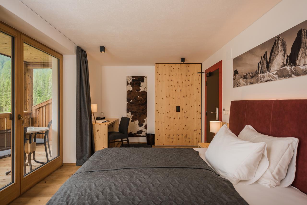 Hotel Dolomitenhof & Chalet Alte Post Sexten Eksteriør billede
